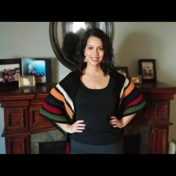 Shawl - Picture 2 of 4